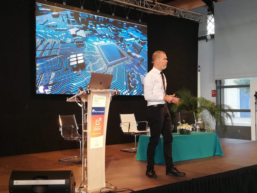 el puerto de tarragona presenta sus virtudes logísticas ante el empresariado catalán