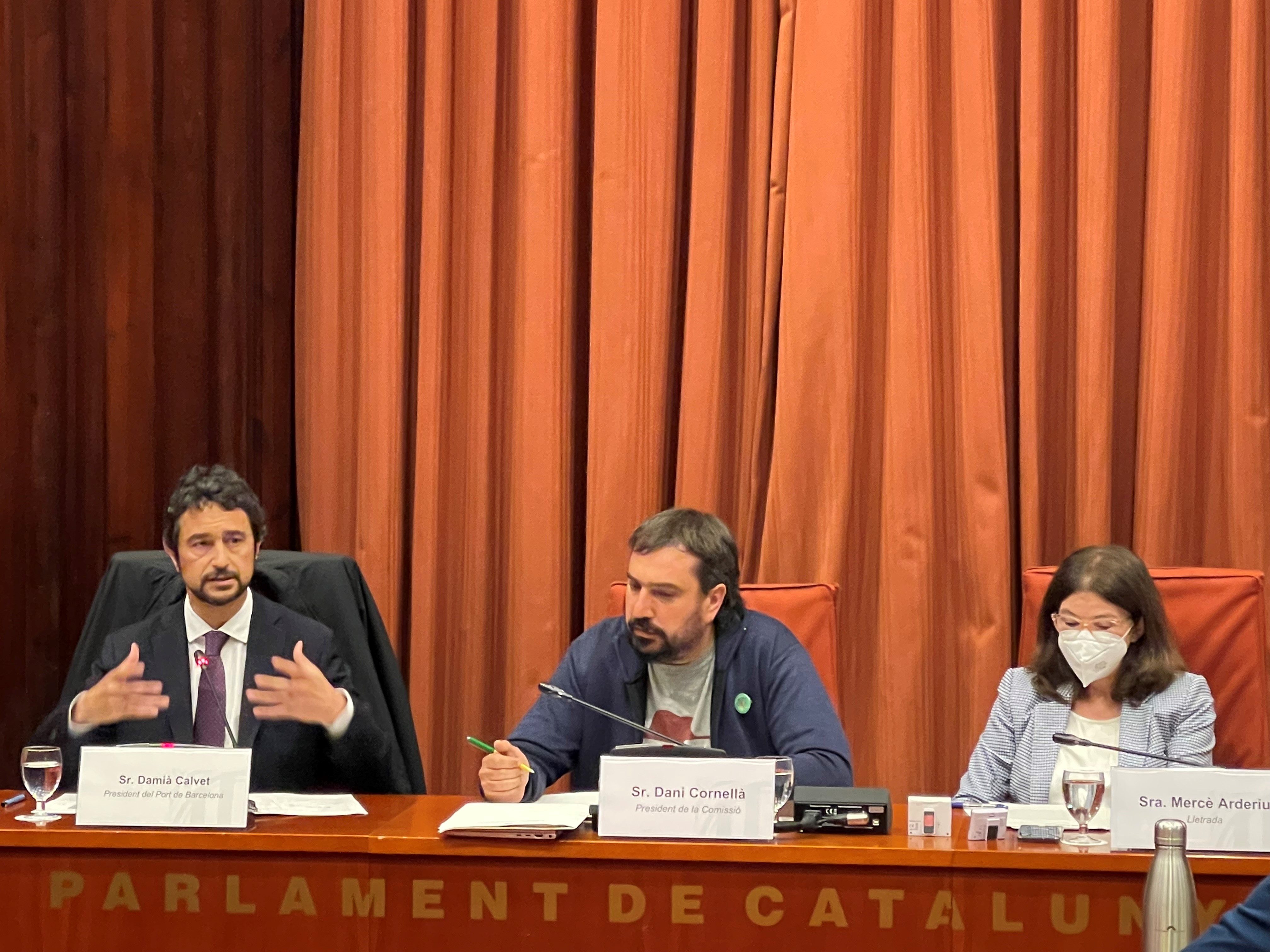 damia_calvet_parlament_catalunya