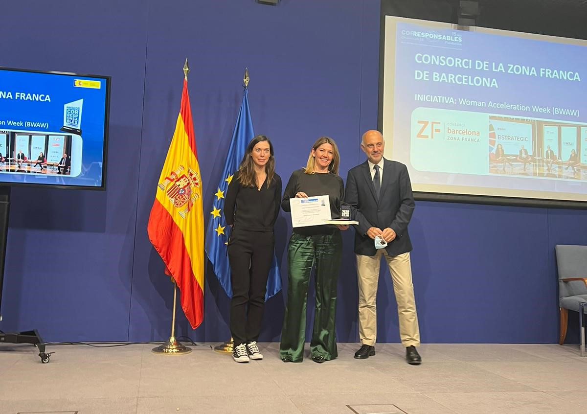 el consorci de la zona franca de barcelona recibe el premio corresponsables por la bwaw