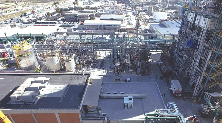 complejo de repsol en tarragona