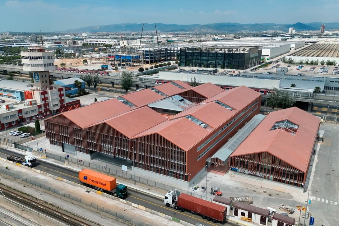 el port de barcelona culmina la transformación verde del edificio asta tras invertir 20,8 millones