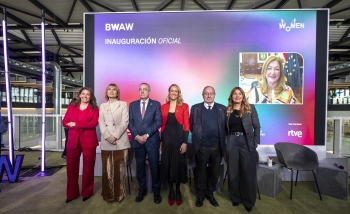 foto_inauguración_bwaw