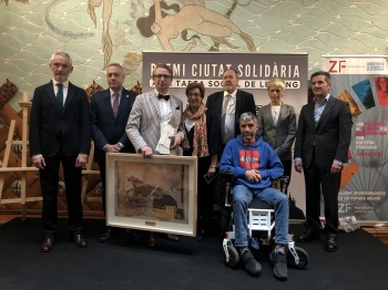 entrega de premios del programa de onda cero y del consorci de la zona franca a atasias y acenca