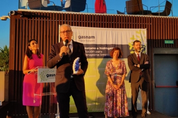 josé alberto carbonell, director del port de barcelona, en el discurso de agradecimiento del premio a la innovación y sostenibilidad.