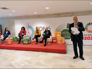 pere navarro expone en la cumbre del clima cop25 el proceso de transformación  de la zona franca de barcelona