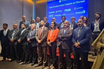 imagen de la jornada “le port de barcelona, trait de union entre el algérie te l'europe”.