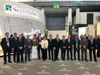 el secretario de estado de  vivienda del ministerio de fomento, pedro saura, inaugura bmp 2019