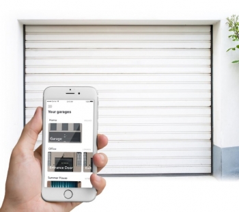 los garajes se convierten en “puntos de entrega de paquetes” de la mano de correos y la startup española homyhub