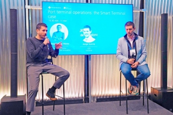 el director técnico de la fundación bcn port innovation, miquel de la mano; y el ceo de goclever, jorge garcía.