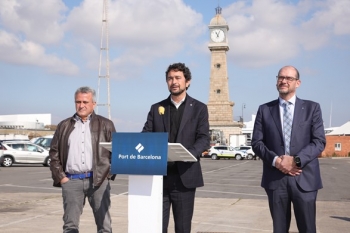 josé manuel juárez, patró major de la confraria de pescadors de barcelona; damià calvet, president del port de barcelona, i ramon griell, subdirector general d’infraestructures i conservació.