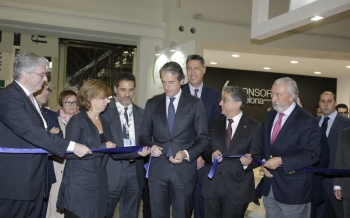el ministro de fomento Íñigo de la serna inaugura la 21 edición de barcelona meeting point 2017.