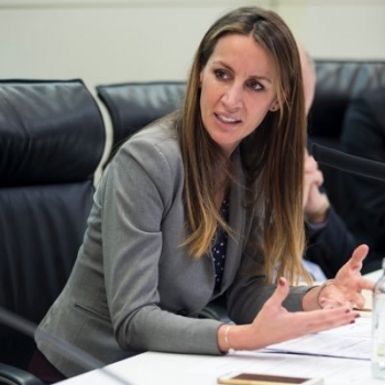 bmp17 acoge el primer encuentro de wires